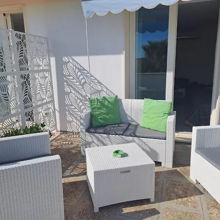 Falli Exclusive Rooms And Breakfast -Boutique B&B- Bed & Breakfast Porto Cesareo
