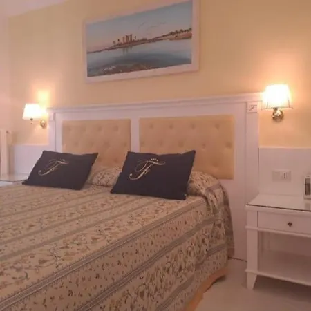 Falli Exclusive And Breakfast -con Parcheggio Privato E Gratuito- Bed and Breakfast Porto Cesareo