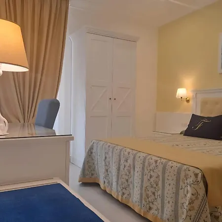 Falli Exclusive And Breakfast -boutique B&b- 포르토 세자레오