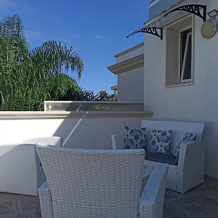 Bed & Breakfast Falli Exclusive And Breakfast
