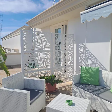 Falli Exclusive And Breakfast -con Parcheggio Privato E Gratuito- *
