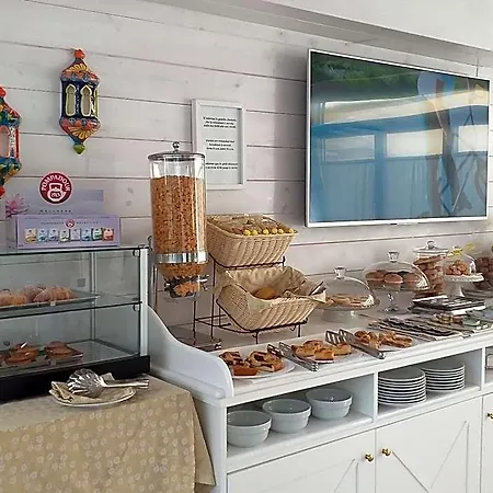 住宿加早餐酒店 Falli Exclusive And Breakfast -boutique B&b- 4*