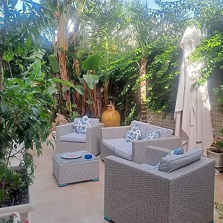 Falli Exclusive And Breakfast -boutique B&b- 4*